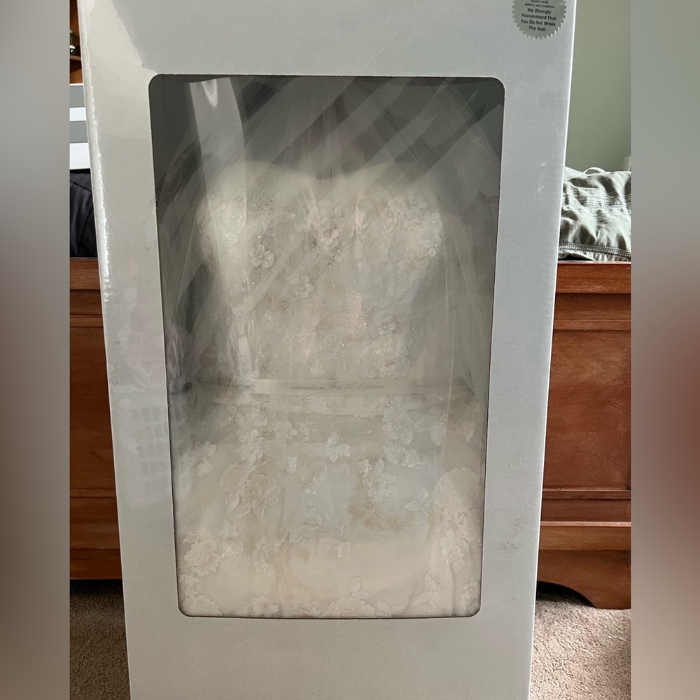 Wedding dress, veil belt, formal dress